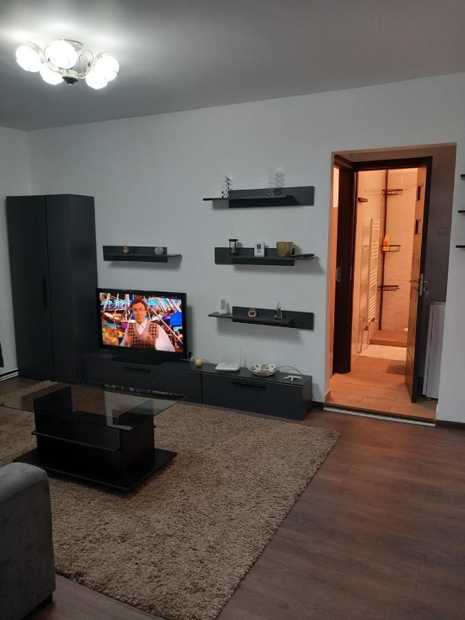 דירות Făgăraş New Apart מראה חיצוני תמונה